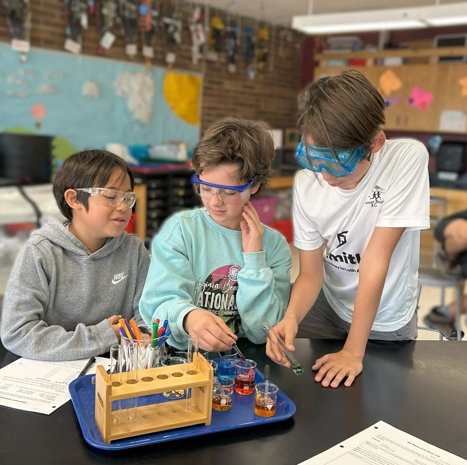 2526-9 -6th - Lucas, Alice, Joshua