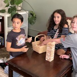 2526-9 Cilla - Makayla, Adi, Amalia